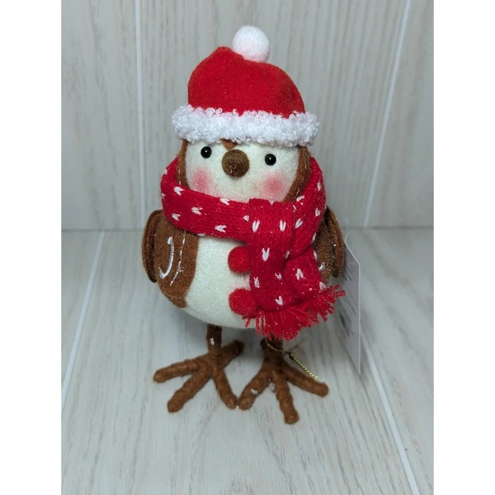 Wondershop Featherly Friends Snap Brown Bird Figure red hat scarf 2023 Xmas